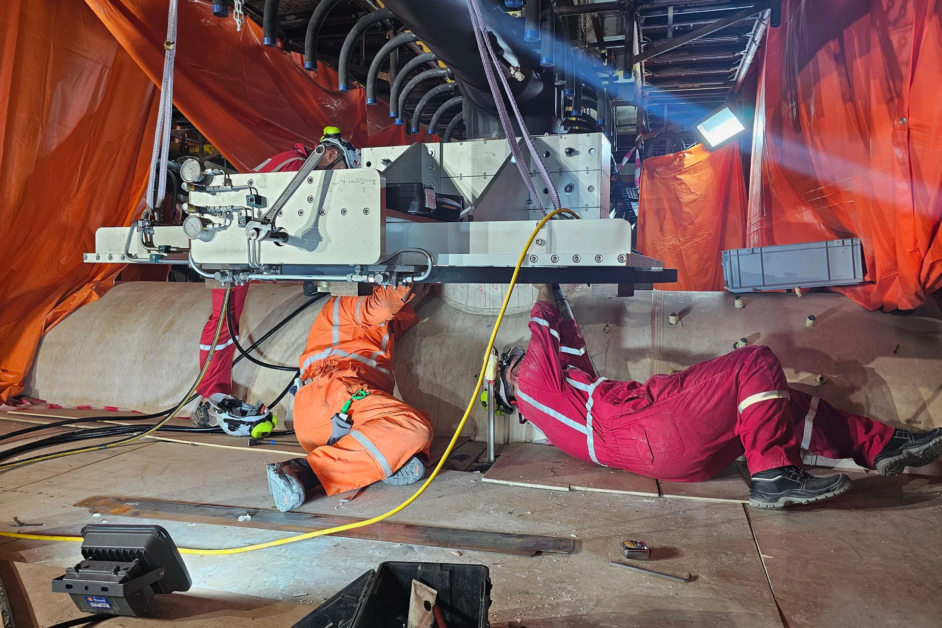 Metal Sl Back 0003 20241028 005958